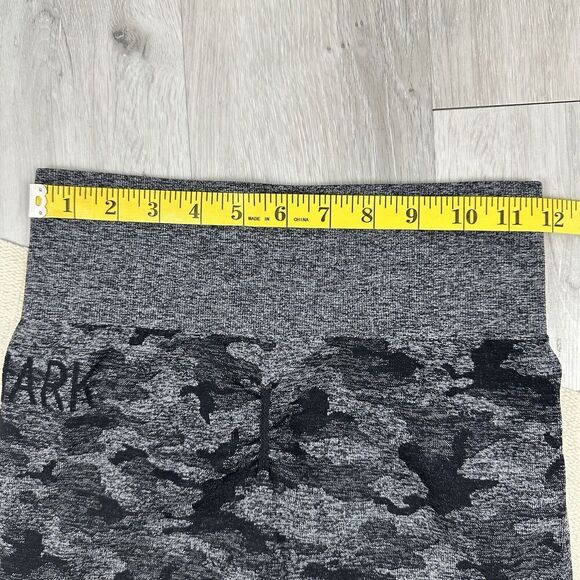 Gymshark Adapt Seamless Black Gray Camo Sports Leggings Size Small - Picture 9 of 11